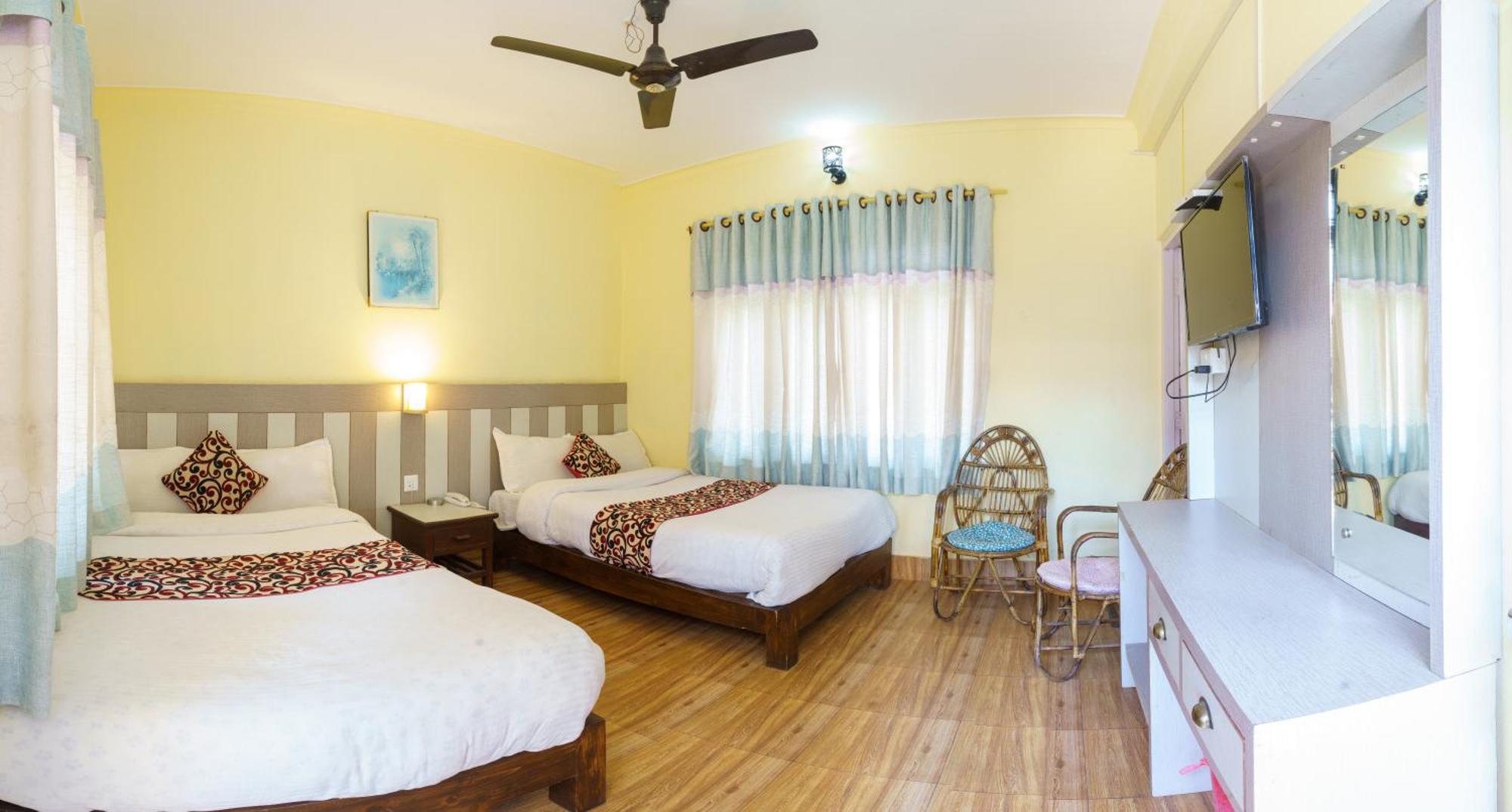 Hotel Angel Pokhara Ngoại thất bức ảnh