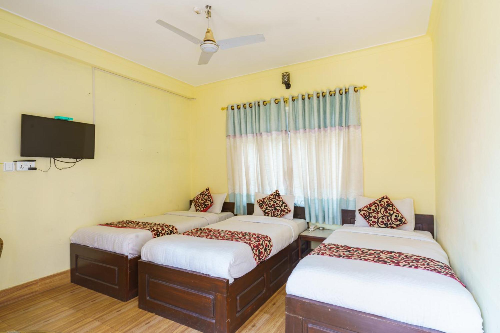 Hotel Angel Pokhara Ngoại thất bức ảnh