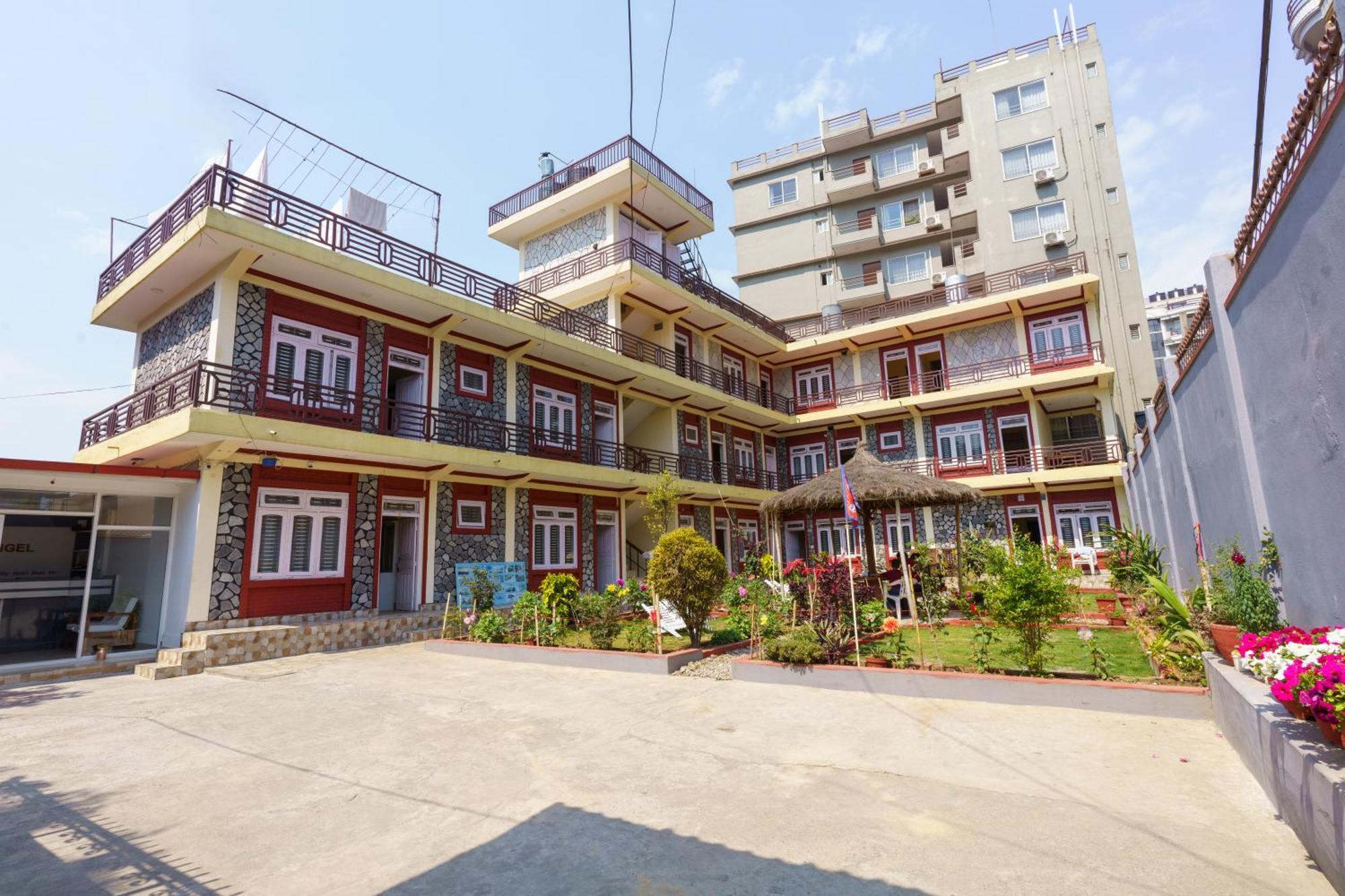 Hotel Angel Pokhara Ngoại thất bức ảnh
