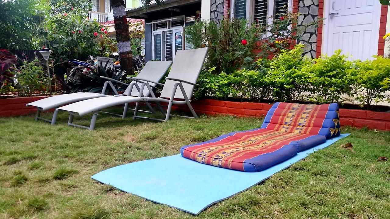 Hotel Angel Pokhara Ngoại thất bức ảnh
